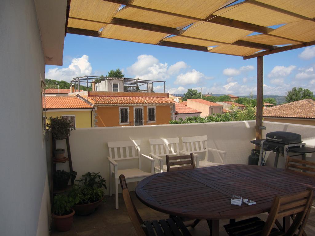 Monteleone Rocca Doria Brancadoria B&B المظهر الخارجي الصورة